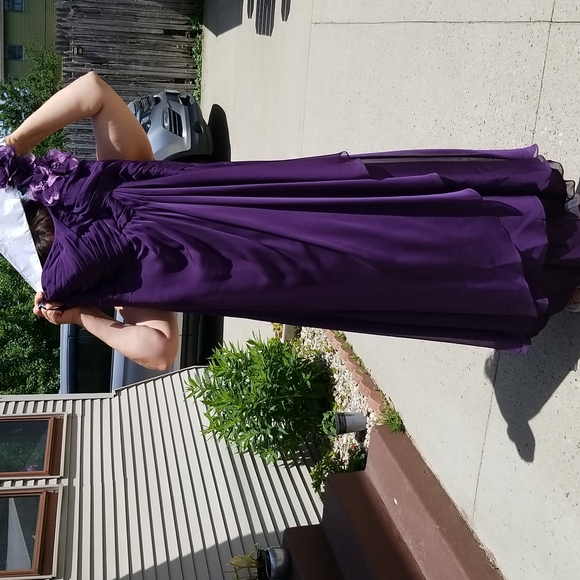 purple fancy gown full length - Picture 3 of 6